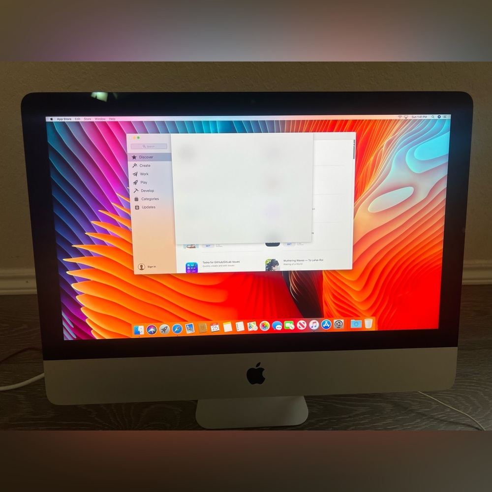 Apple iMac with Vivid Display - Silver and Black Tested Working Perfect 2019 - Picture 6 of 13
